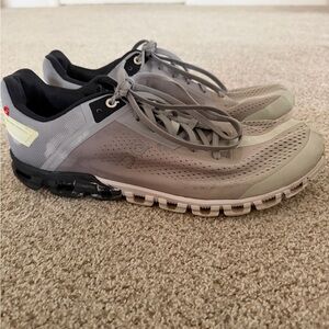 Men's On Cloud Cloudflow Running Shoes 10